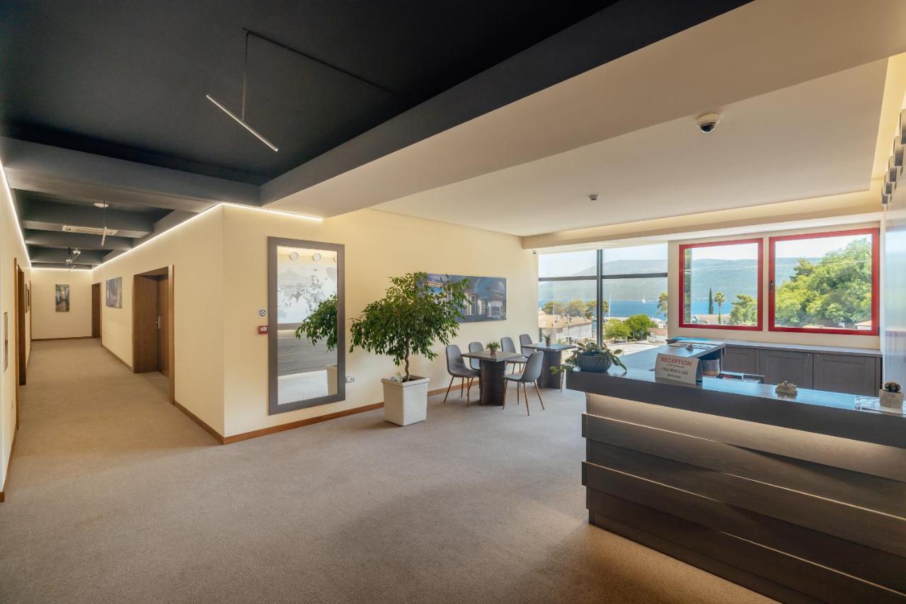 Hotel Centar Novi Herceg Novi Exteriér fotografie