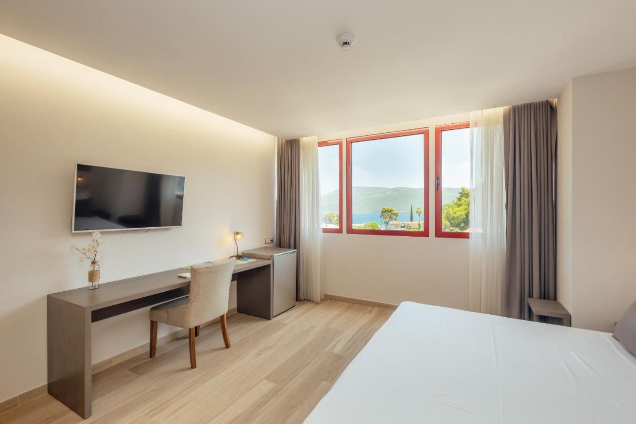 Hotel Centar Novi Herceg Novi Exteriér fotografie