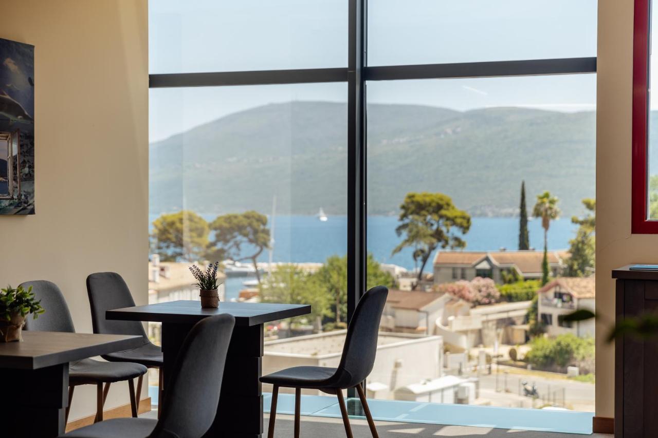 Hotel Centar Novi Herceg Novi Exteriér fotografie