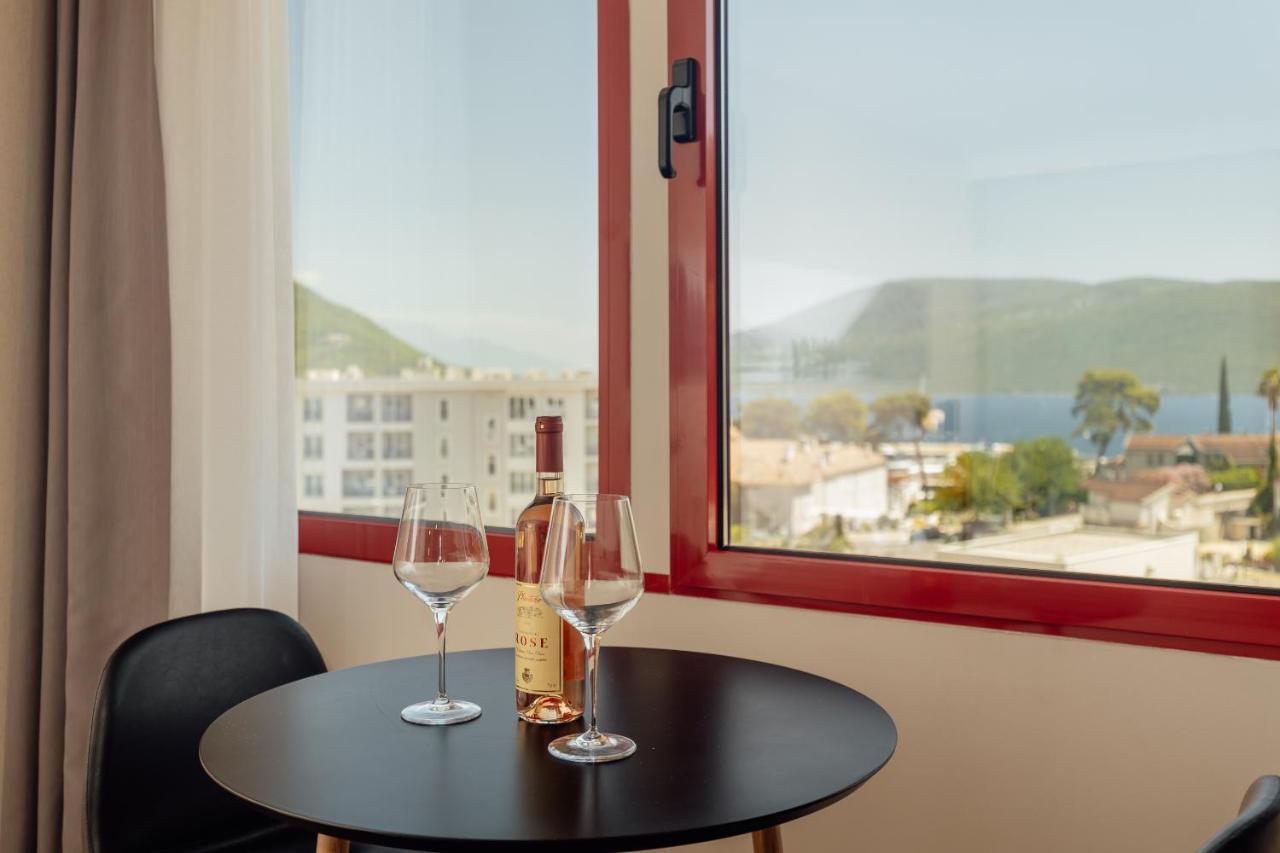 Hotel Centar Novi Herceg Novi Exteriér fotografie