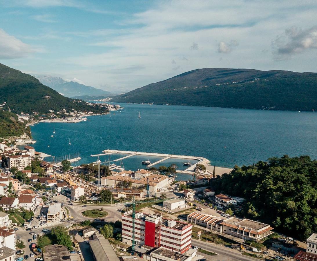 Hotel Centar Novi Herceg Novi Exteriér fotografie